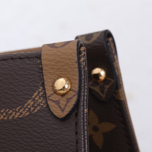 Louis Vuitton Giant Monogram Reverse OnTheGo MM