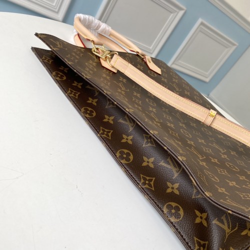 Louis Vuitton Monogram Sac Plat