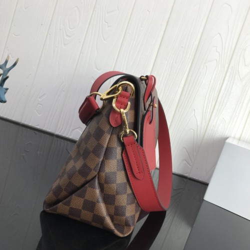 Louis Vuitton Damier Ebene Beaubourg MM