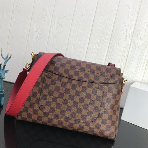 Louis Vuitton Damier Ebene Beaubourg MM