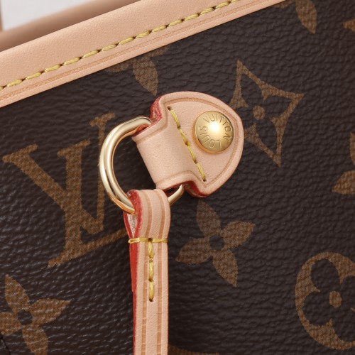 Louis Vuitton Monogram Neverfull PM