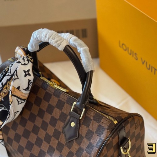 Louis Vuitton Damier Ebene Speedy 30