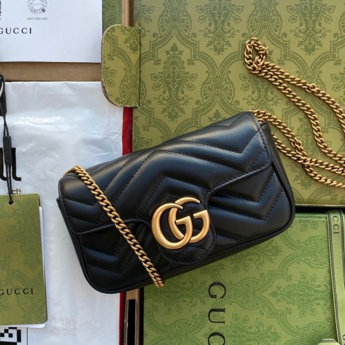 Gucci Super Mini GG Marmont Chain Bag