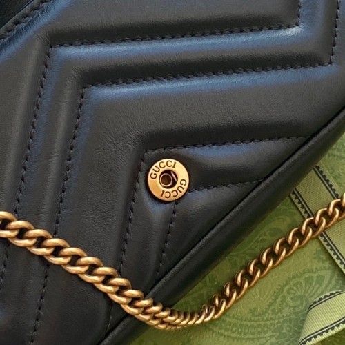 Gucci Super Mini GG Marmont Chain Bag