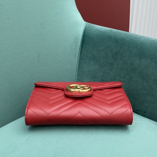 Gucci GG Marmont Matelassé Wallet on Chain