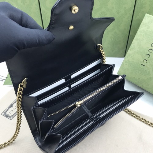 Gucci Calfskin Matelasse GG Marmont Chain Wallet Black