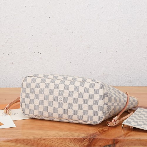 Louis Vuitton Damier Azur Neverfull PM