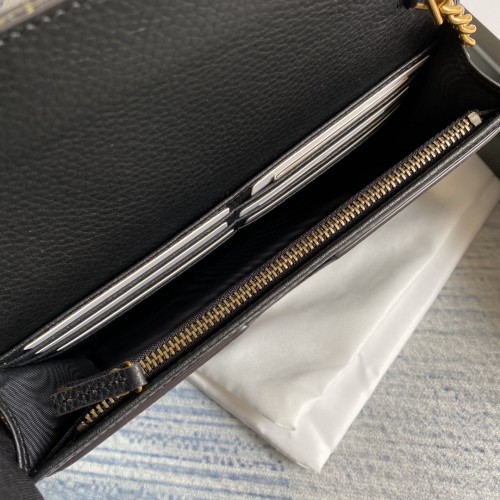 Gucci Mini GG Marmont Wallet on Chain