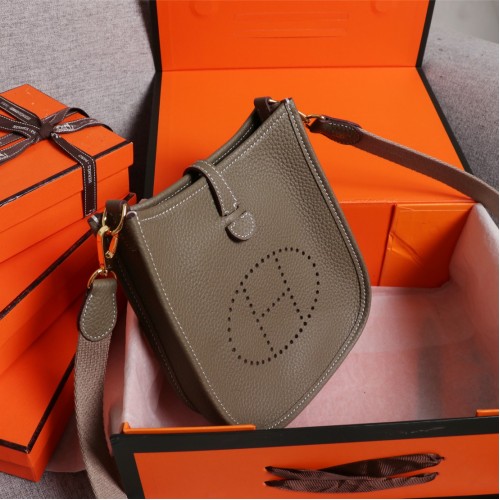 Hermès Clemence Evelyne TPM 16