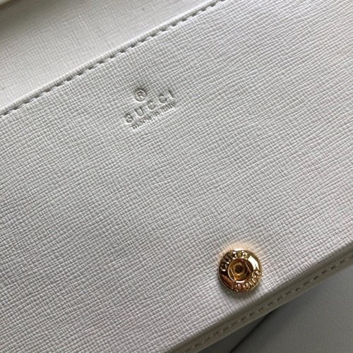 Gucci GG Supreme 1955 Horsebit Wallet on Chain