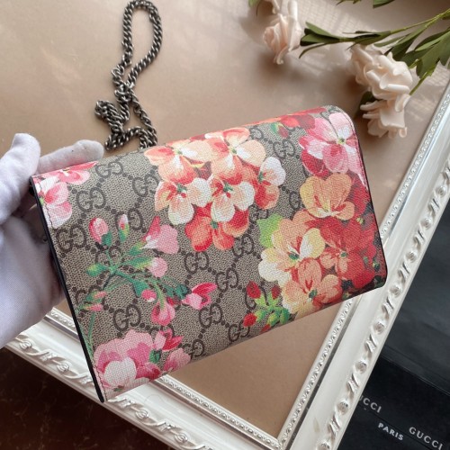 Gucci GG Supreme Blooms Mini Dionysus Wallet On Chain