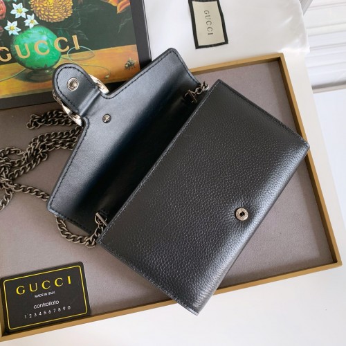 Gucci Mini Dionysus Wallet on Chain