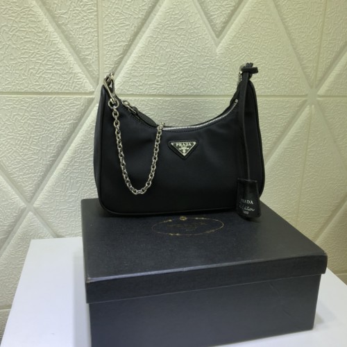 Prada Re-Edition 2005 Re-Nylon shoulder bag