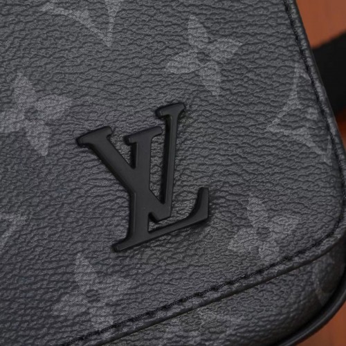 LV M46255 District PM Men’s Coated Canvas Shoulder Messenger Bag