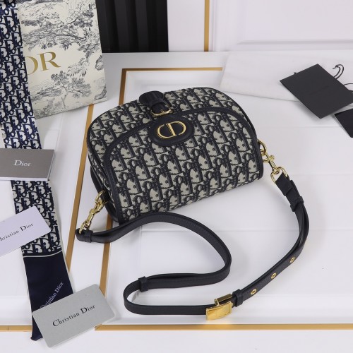 DIOR MEDIUM DIOR BOBBY BAG