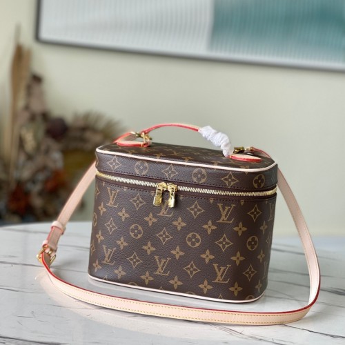 Louis Vuitton Monogram Canvas Nice BB M42265