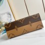 Louis Vuitton Monogram Giant Cavnas Onthego MM M45321