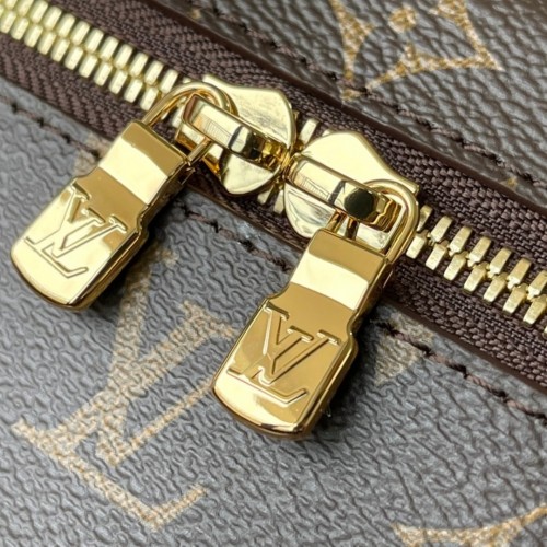 Louis Vuitton Monogram Canvas Nice BB M42265