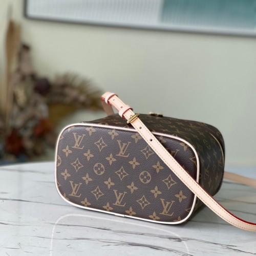 Louis Vuitton Monogram Canvas Nice BB M42265