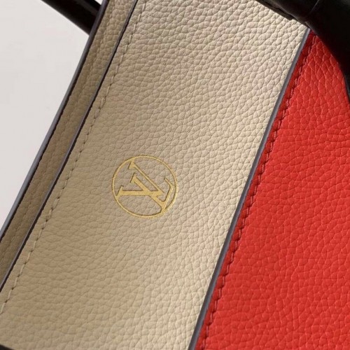 Louis Vuitton On My Side M53824-red