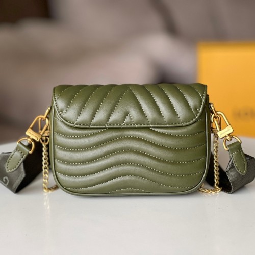 Louis Vuitton New Wave Multi Pochette M56466-green