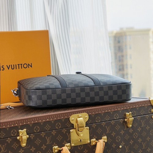 Louis Vuitton Damier Infini Porte-Documents Voyage PM N41478L-black