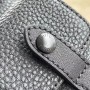 Louis Vuitton Christopher XS M58495-black