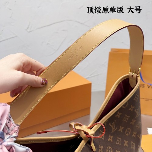 Louis Vuitton Monogram Canvas Carryall MM M46197