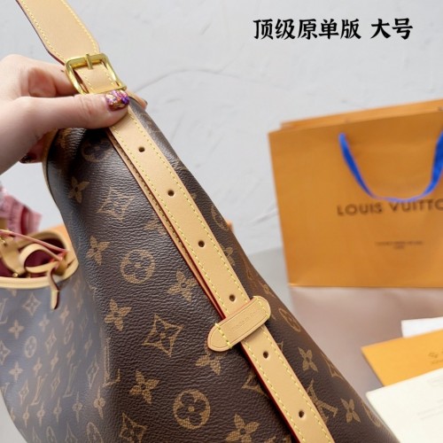 Louis Vuitton Monogram Canvas Carryall MM M46197