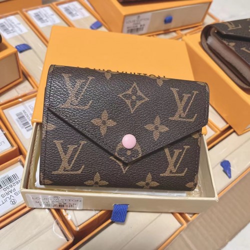 *Sale* Louis Vuitton LV Monogram Coated Canvas Victorine Wallet