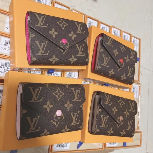 *Sale* Louis Vuitton LV Monogram Coated Canvas Victorine Wallet