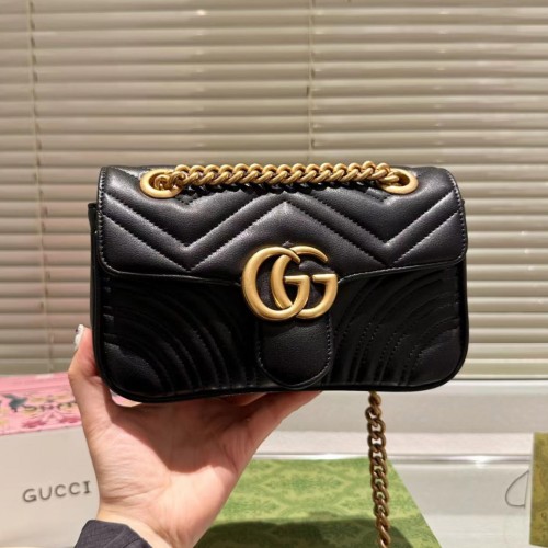 Gucci GG Marmont mini shoulder bag