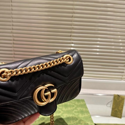 Gucci GG Marmont mini shoulder bag