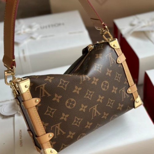 Louis Vuitton Side Trunk Bag M46358