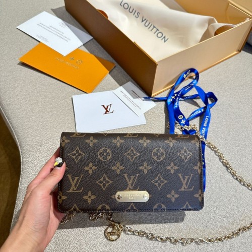 Louis Vuitton Wallet On Chain Lily M82509