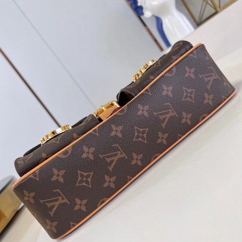 Louis Vuitton Hudson PM Shoulder Bag M40027