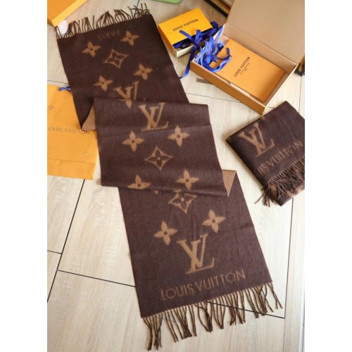 Louis Vuitton Reykjavik Scarf 