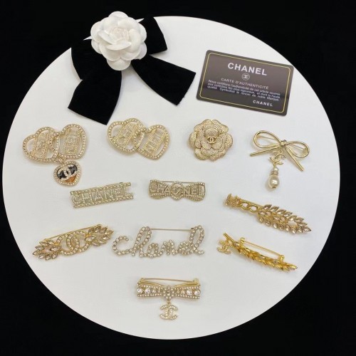 Chanel CC Signature Brooch