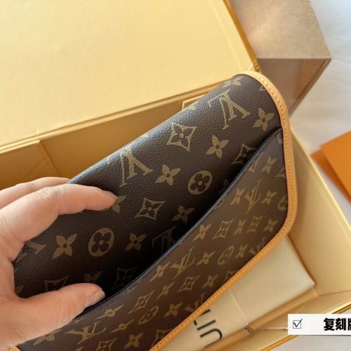 Louis Vuitton Diane Shoulder Bag