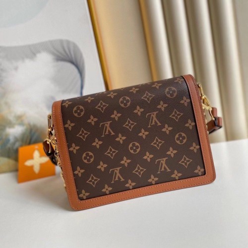 Louis Vuitton Dauphine MM