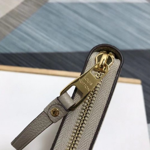 Louis Vuitton Zippy Wallet