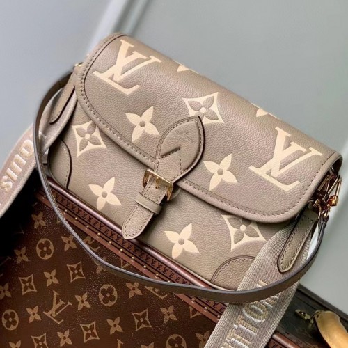 Louis Vuitton Diane Beige Cream Bag