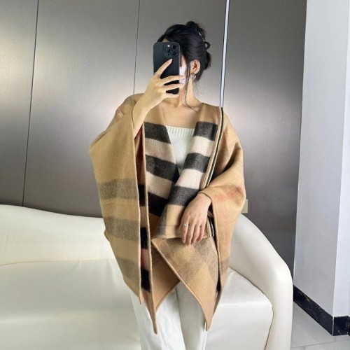 Burberry Charlotte Merino Zip-Front Poncho