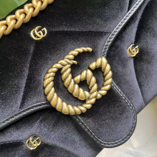 Gucci GG Marmont small shoulder bag