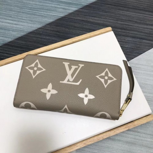 Louis Vuitton Zippy Wallet