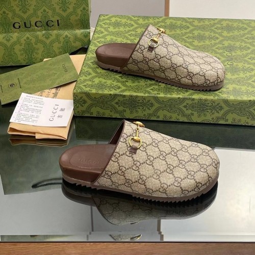 Gucci Women's GG Supreme Horsebit slipper