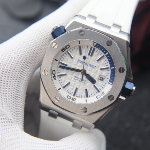 Audemars Piguet Royal Oak Offshore Diver Stainless Steel Watch