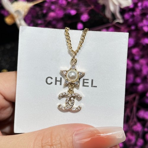 Chanel CC Pearl Pendant Necklace