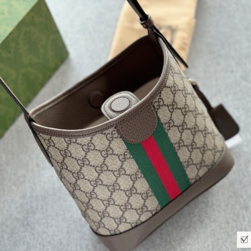 Gucci Ophidia GG small shoulder bag