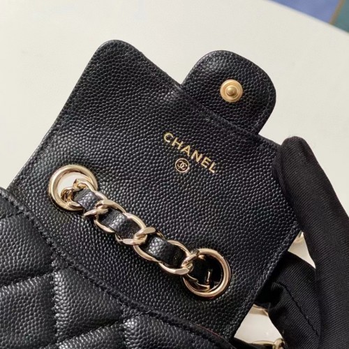 *Superior* Chanel 21B Classic Belt Bag